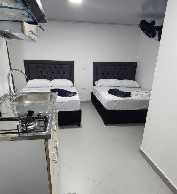 Hotel Medellin Calasanz Ngoại thất bức ảnh