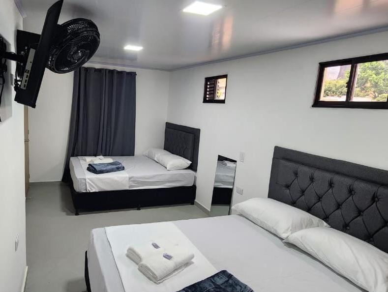 Hotel Medellin Calasanz Ngoại thất bức ảnh