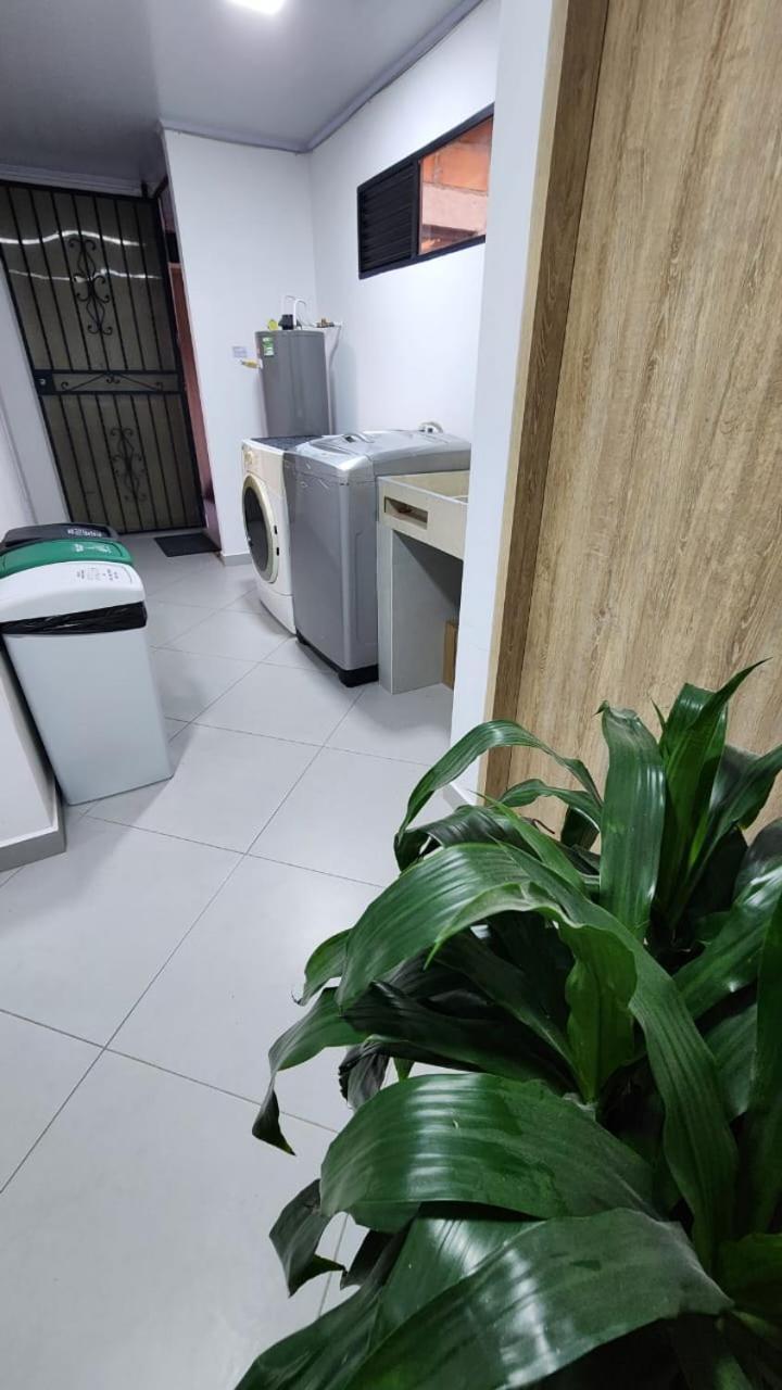 Hotel Medellin Calasanz Ngoại thất bức ảnh