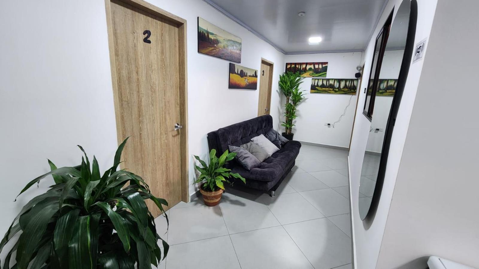Hotel Medellin Calasanz Ngoại thất bức ảnh