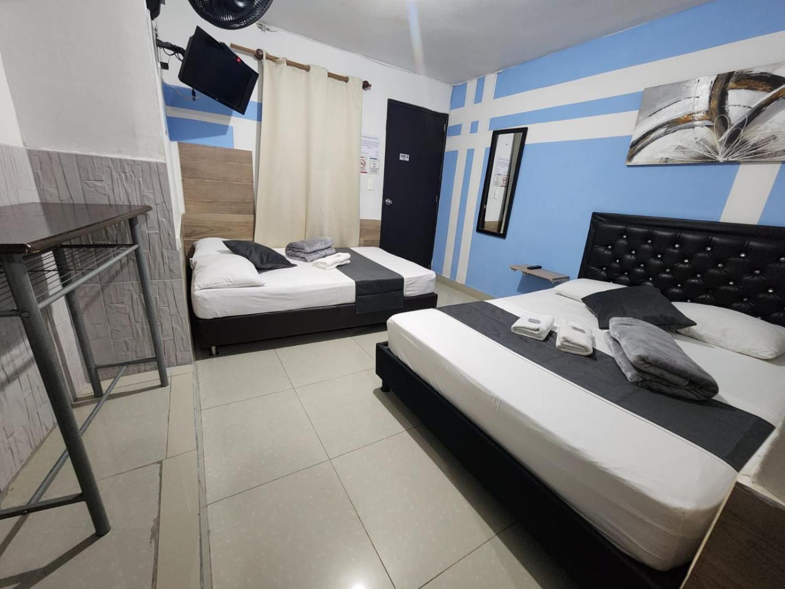 Hotel Medellin Calasanz Ngoại thất bức ảnh