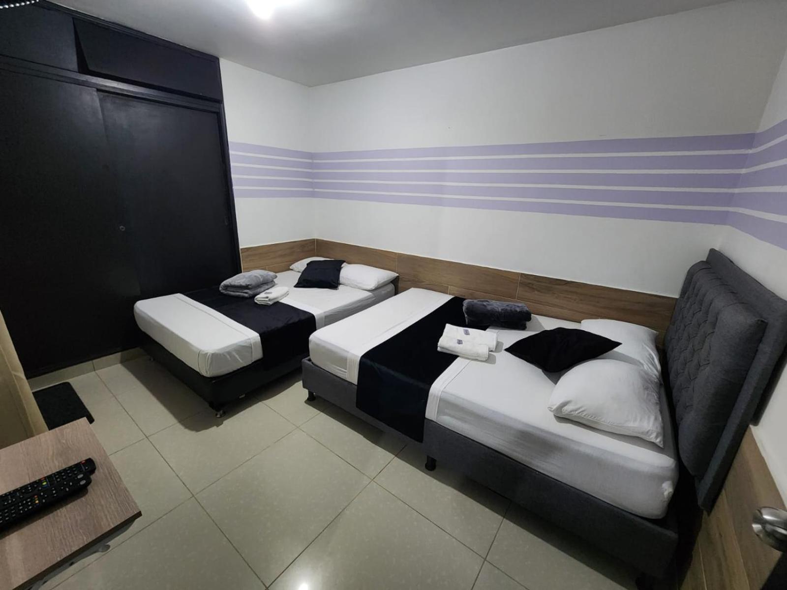 Hotel Medellin Calasanz Ngoại thất bức ảnh