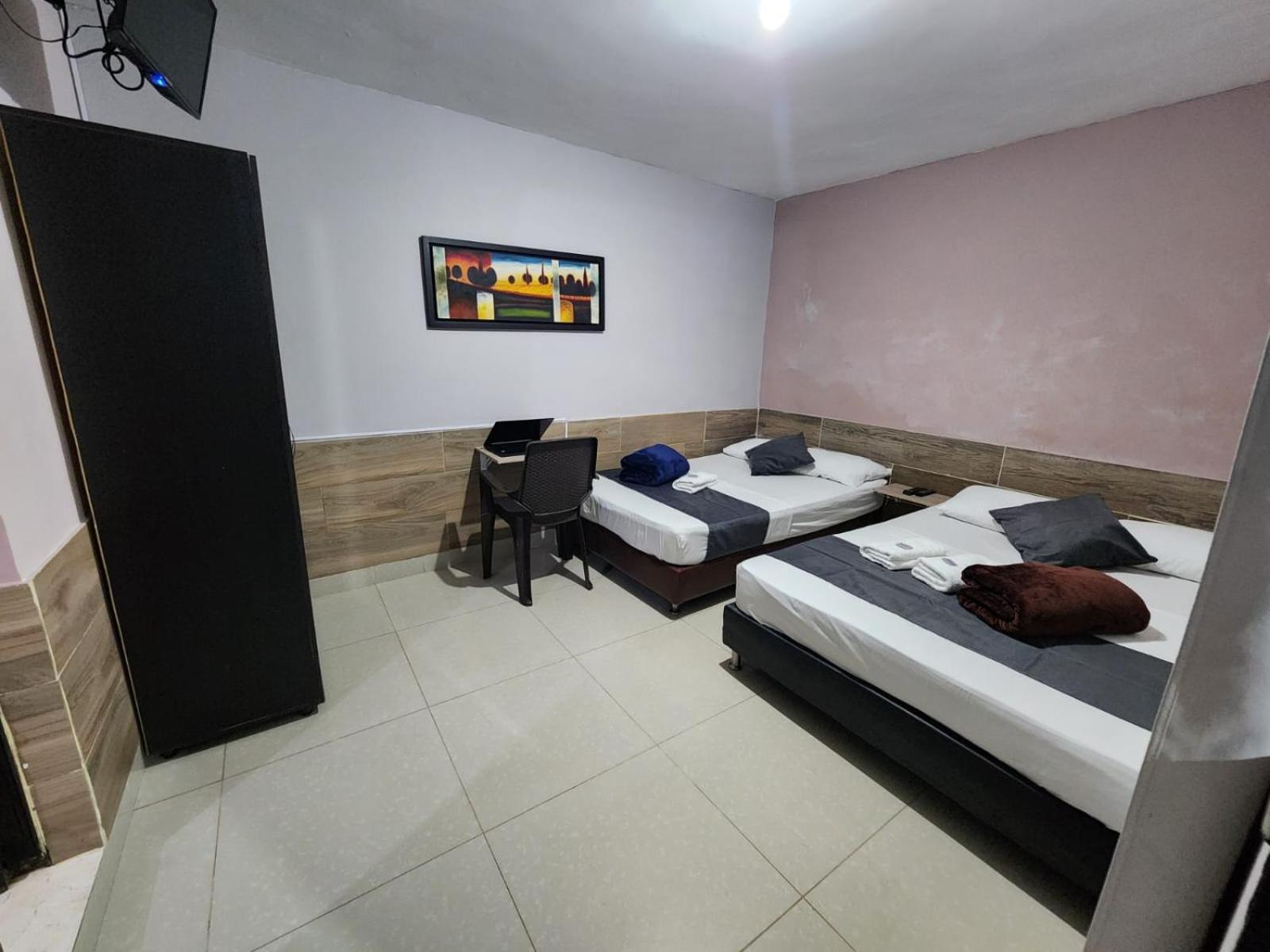 Hotel Medellin Calasanz Ngoại thất bức ảnh