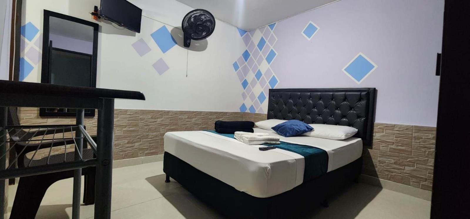 Hotel Medellin Calasanz Ngoại thất bức ảnh